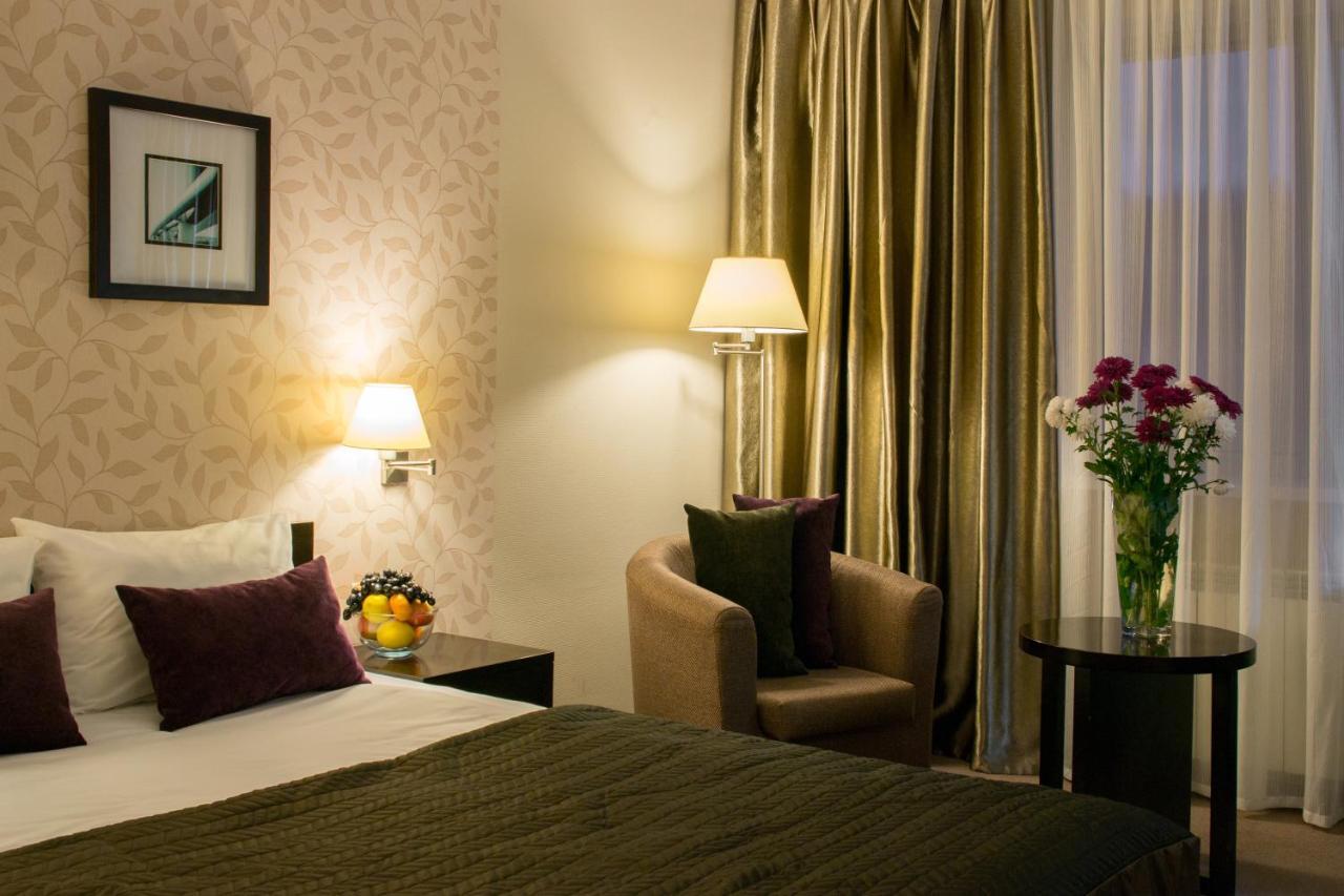 Riverside- Hotel And Mice Чернигов Экстерьер фото