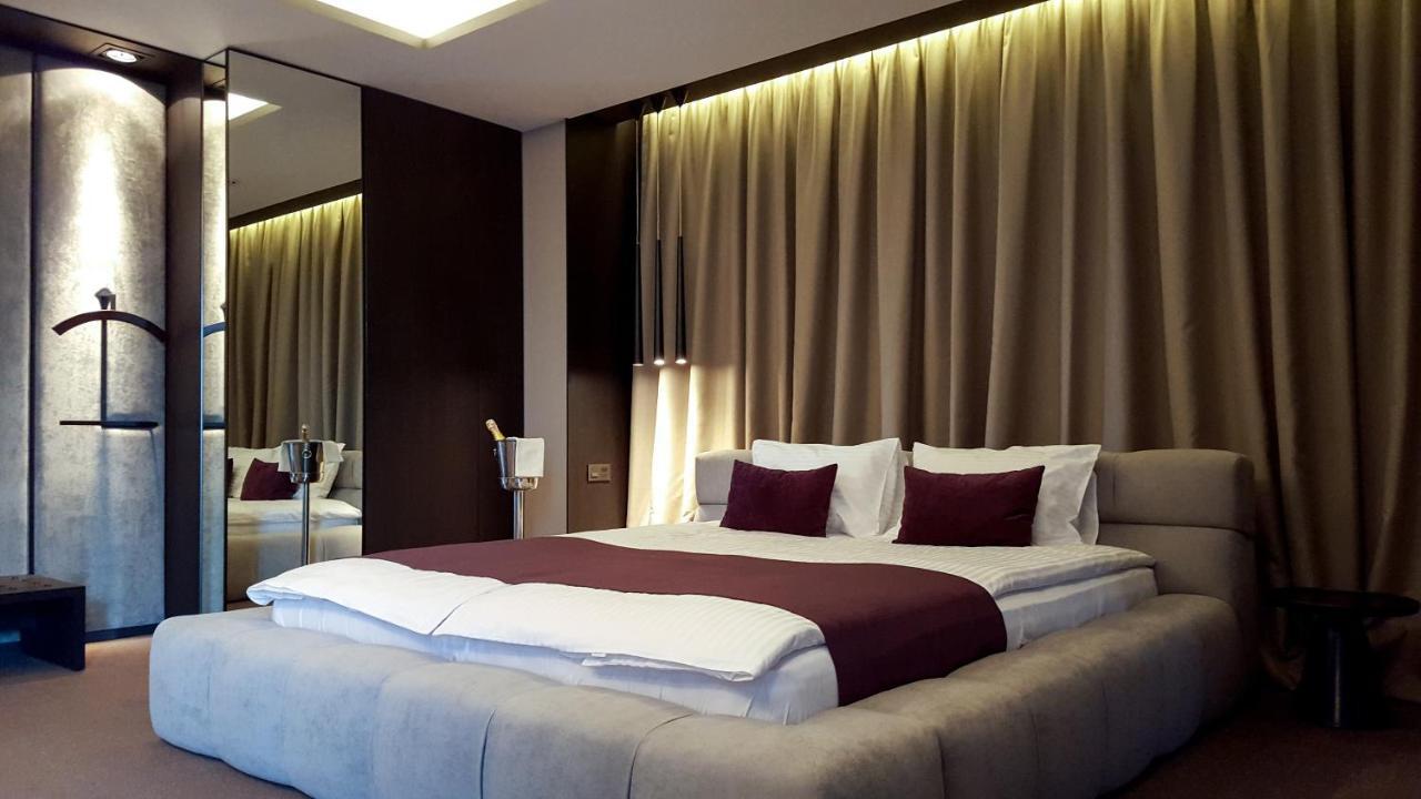 Riverside- Hotel And Mice Чернигов Экстерьер фото